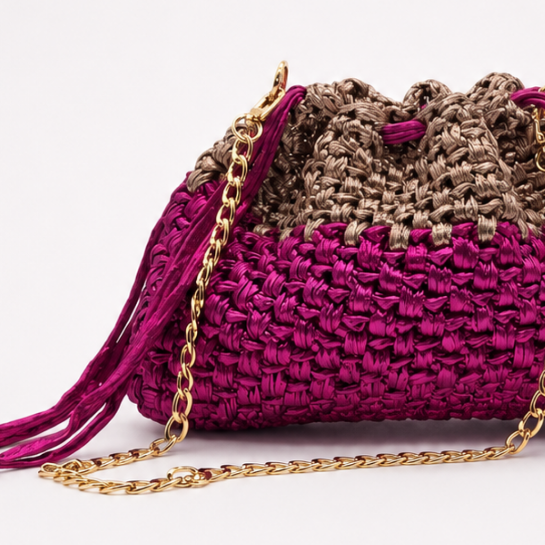 Borsa fucsia e dettagli oro rosa dettaglio